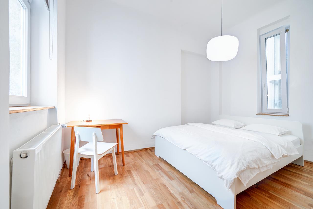Vachova Apartments Бърно Екстериор снимка