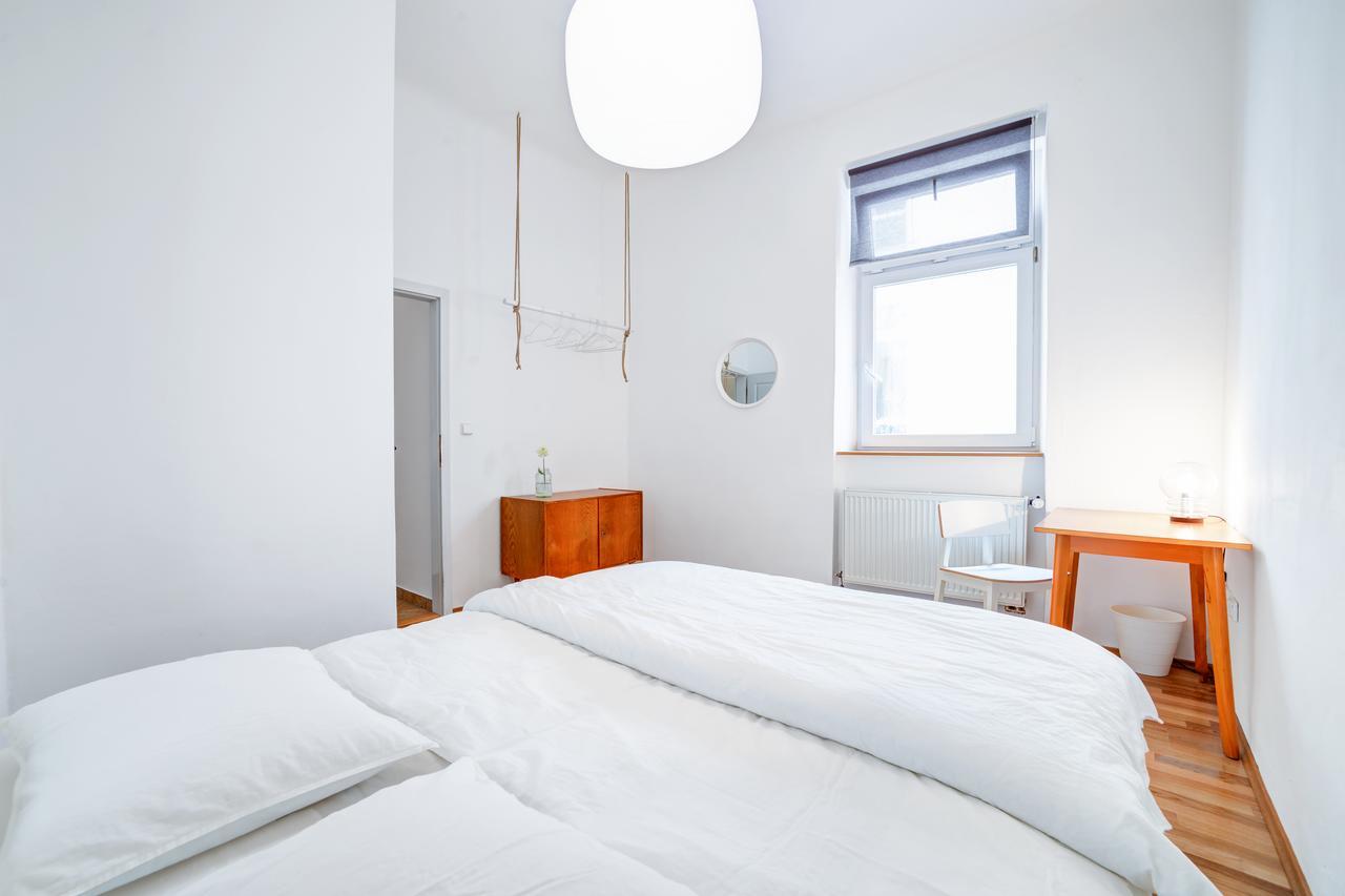Vachova Apartments Бърно Екстериор снимка
